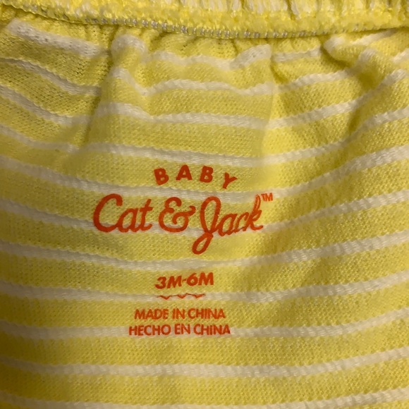 Cat & Jack and Laura Ashley onesie romper - Picture 7 of 9